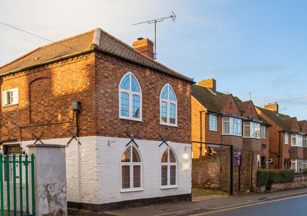 Вилла Charming 2 Bed House In Tewkesbury Centre Экстерьер фото